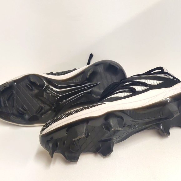 Adidas football cleats men size 7.5 black white and silver color - Picture 4 of 5